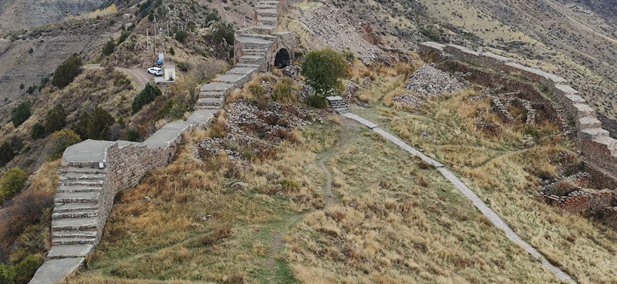 Smbataberd walls above the mountain valley of Artabuynk