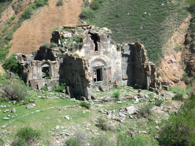 Աղջոց վանք