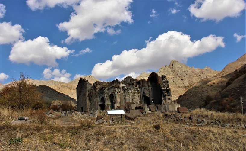 Արատեսի վանք