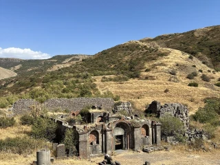 Հավուց Թառ վանք