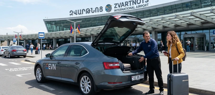 Տրանսֆերի վարորդը օգնում է ուղևորին ուղեբեռի հետ Երևանի «